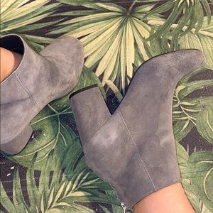 Grey suede Steve Madden booties
